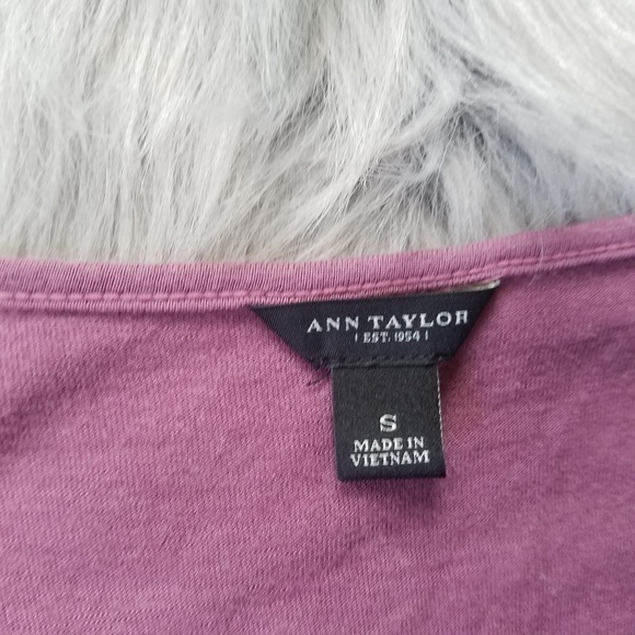 Ann Taylor Long Sleeve‎ Ruffle Shirt Blouse V Neck - Picture 3 of 5